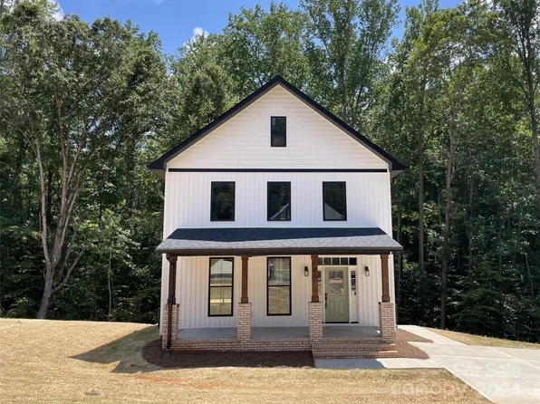 706 Dalton Creek Ln, Stanley, NC 28164