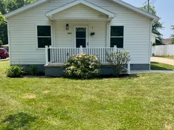 2153 Plaza Ave NE, Warren, OH 44483