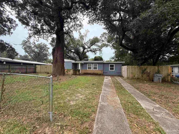 823 S Madison Dr, Pensacola, FL 32505