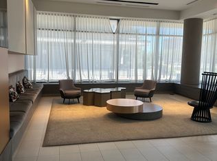128 Fairview Mall Dr #201, Toronto, ON M2J 0E8