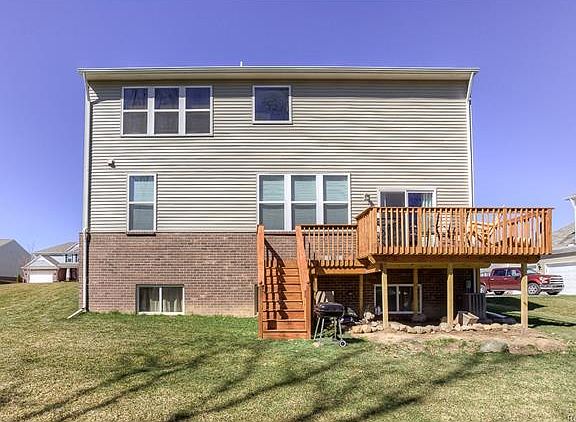 2nd image of 57593 Village Dr