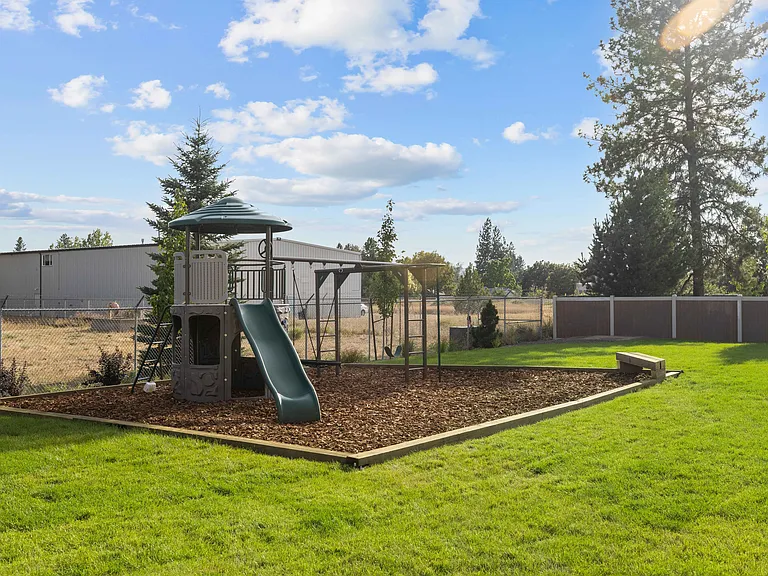 772 W Redwood Ct #772 — Photo 35