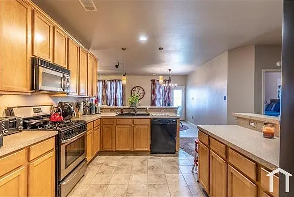 8957 Silent Brook Ln — Photo 6