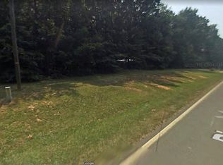 5673 Piney Grove Church Rd, Siler City, NC 27344