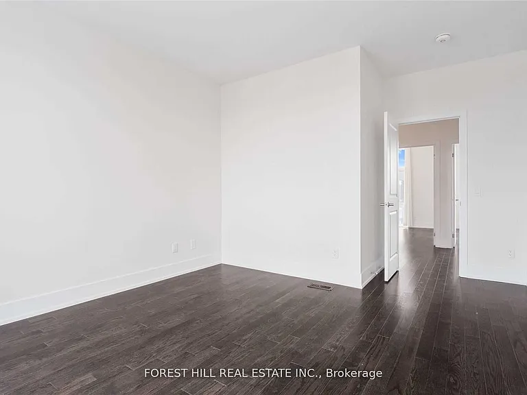 9144 Bathurst St — Photo 32