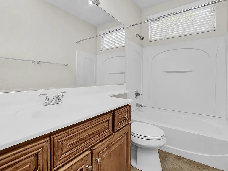 18631 E Swan Dr — Photo 23