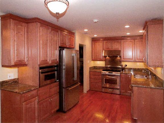 2nd image of 860 Rockwood Dr