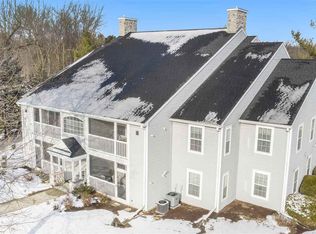 831 W Barrington Cir, Jackson, MI 49203