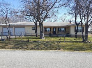 2116 Keefer Rd, Pottsboro, TX 75076