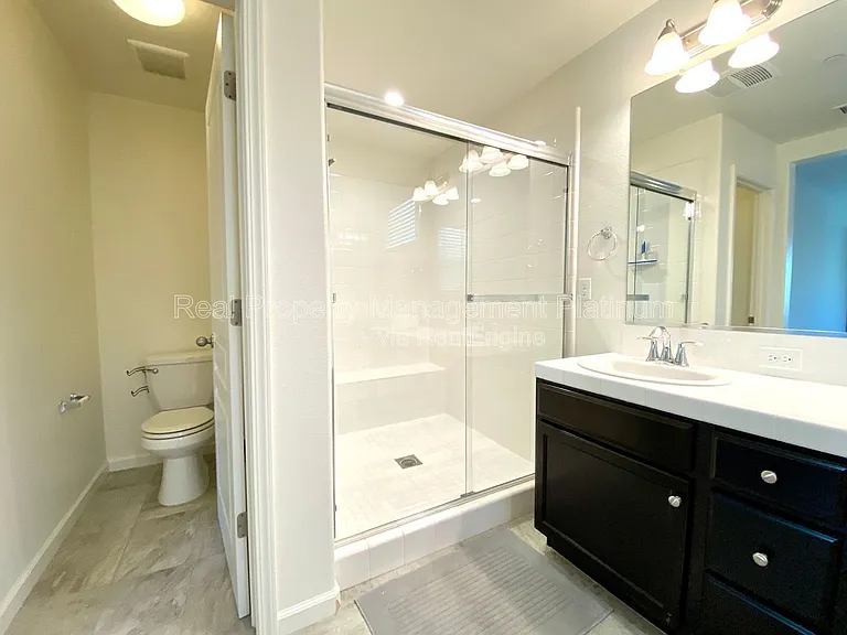 2534 Mustang Dr — Photo 35