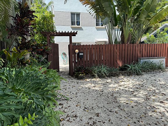 Front entrance with 2 parking spots