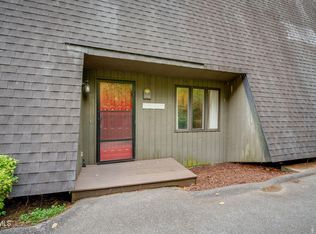 144 View Bend Rd #144, Johnson City, TN 37601