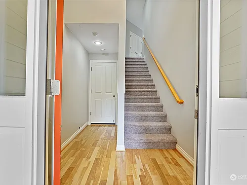 6218 188th Pl NE Photo 1