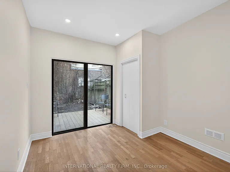 269 Ontario St #2 — Photo 15