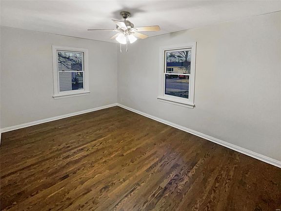 4th image of 8543 General Grant Ln