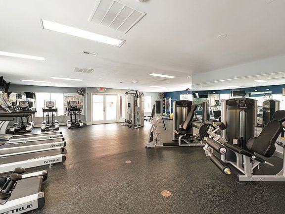 4th image of 1598 Fairway Dr #1421-1421-