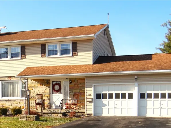 201 Meadowlark Rd, Horseheads, NY 14845