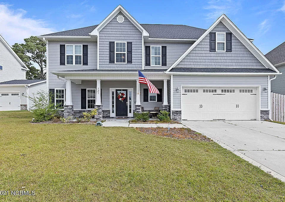 123 Regatta Way
