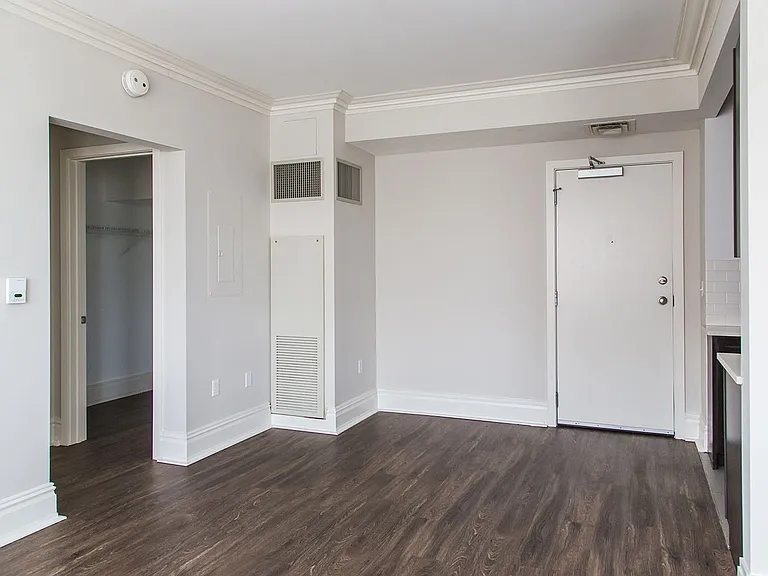 Dining/Living room