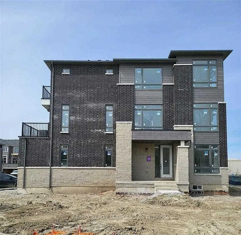 Building Photo - 625 Fogal Rd