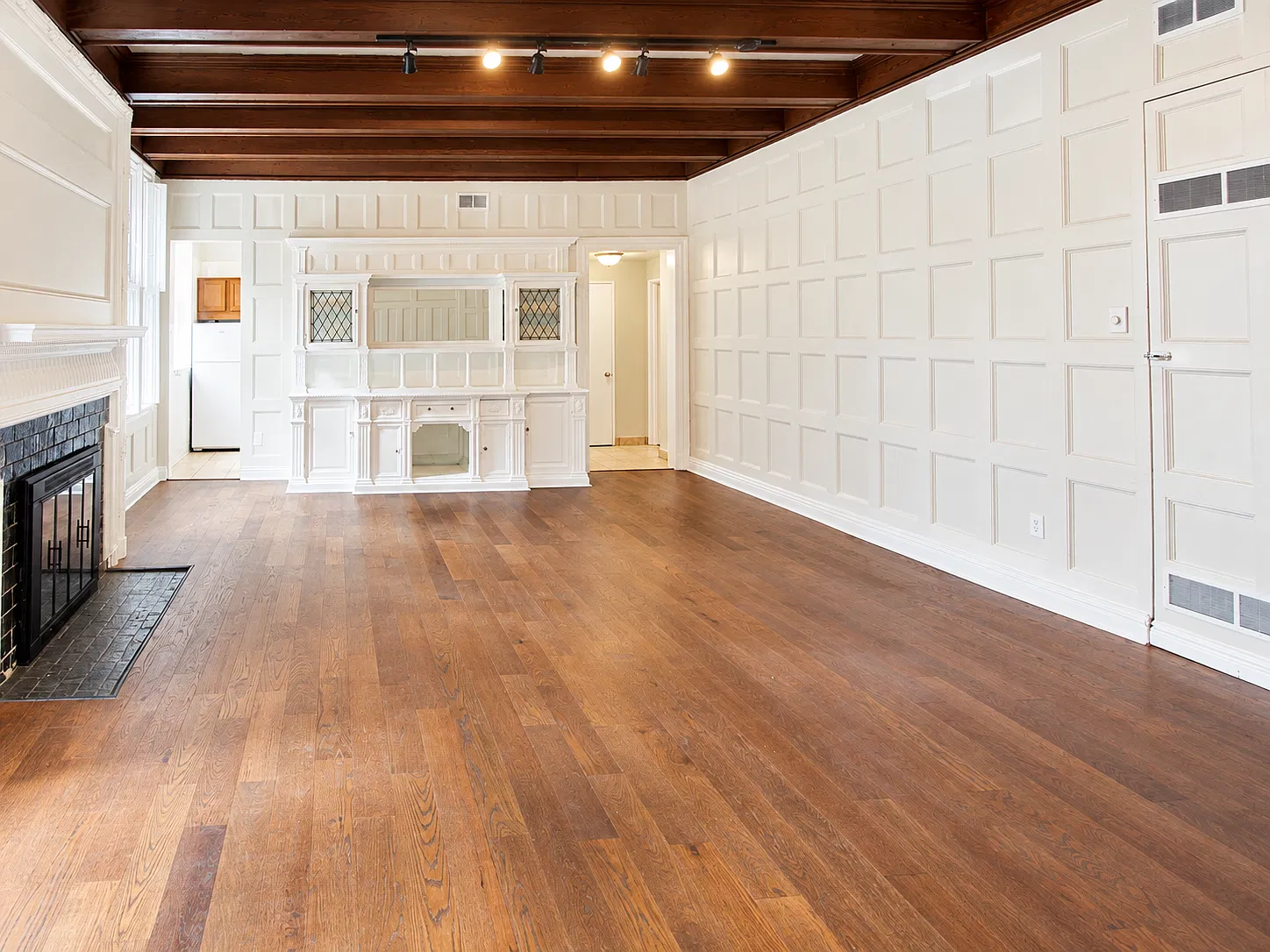 1 bed, 650 sqft, $1,725 — Photo 3
