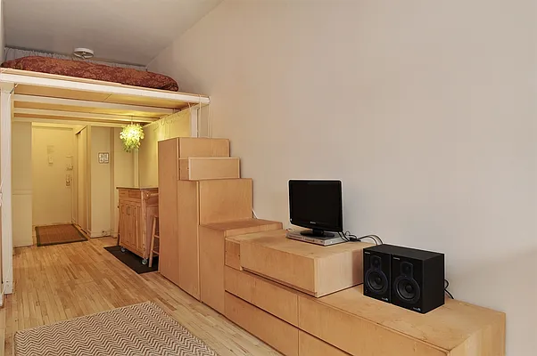 Sold by Corcoran | media 10