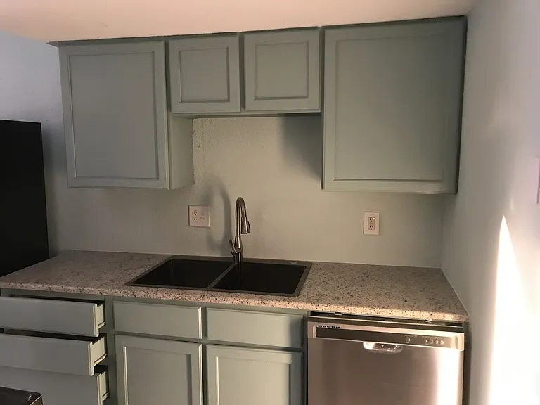 811 S Mesquite St #1-12 — Photo 6
