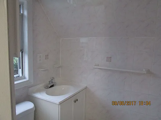 Rented by Windsor Homes Realty Corp | media 21