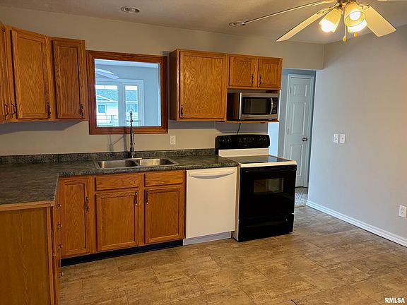 4th image of 1013 Coronado W