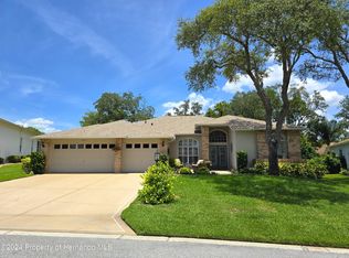 2061 Overbrook Ln, Spring Hill, FL 34606