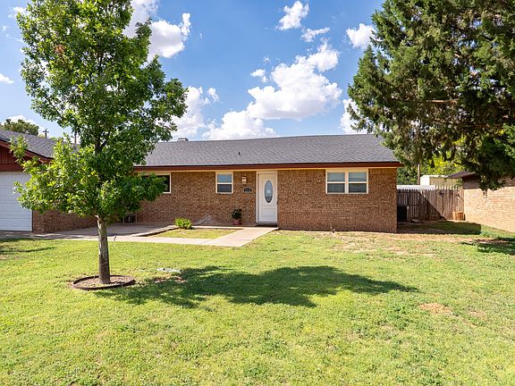 2nd image of 1518 Ruskin Cir