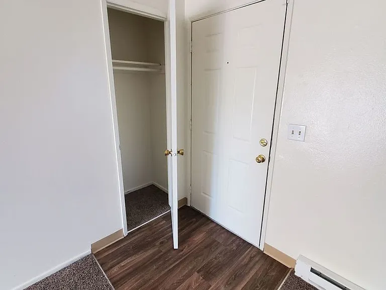 3930 Iberis St NE — Photo 3