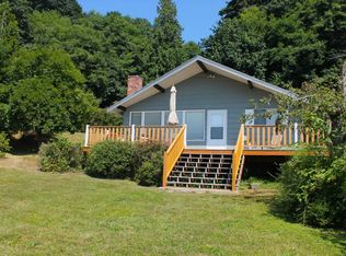 14109 SW Caster Rd, Vashon, WA 98070