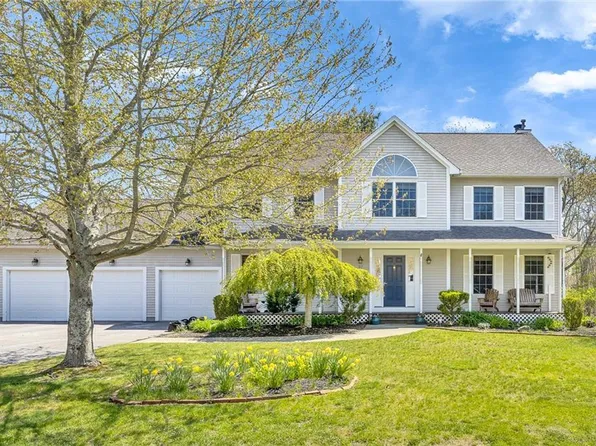 317 Windmill Dr, South Kingstown, RI 02879