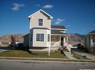 4094 N East Pinion Cir, Eagle Mountain, UT 84005