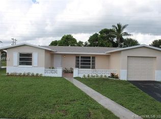 2150 NW 91st Ter, Pembroke Pines, FL 33024