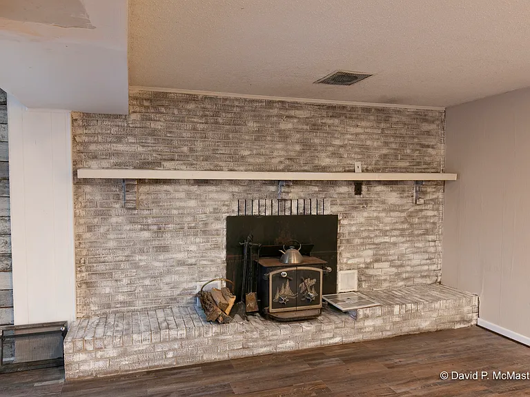 890 Keyes Gap Rd — Photo 16
