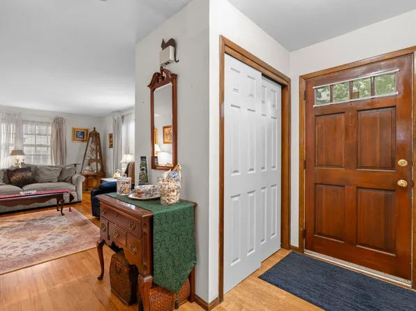 76 Jefferson Street image 6 of 36