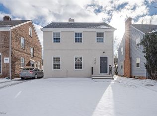 3646 Grosvenor Rd, Cleveland Heights, OH 44118