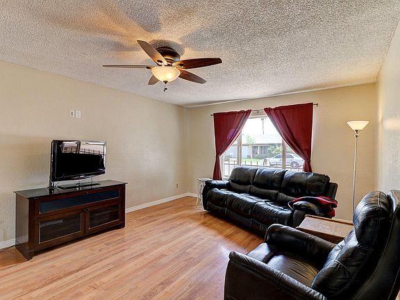 5th image of 4538 W Purdue Ave