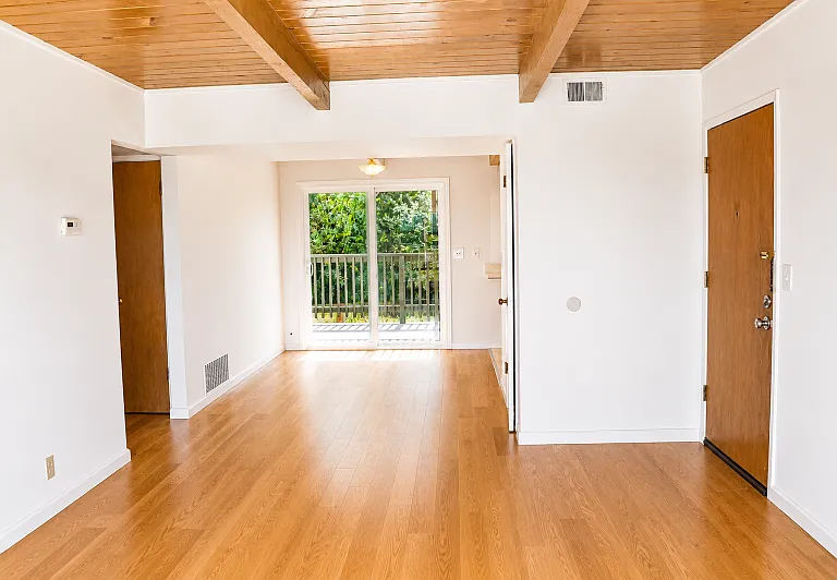 231 Corte Madera Ave #4 — Photo 4