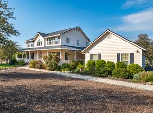 8180 Whispering Oaks Rd, Redding, CA 96002