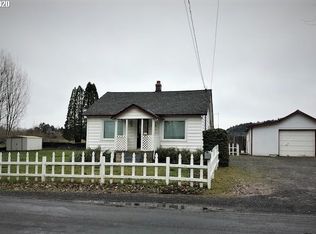 4062 SW Linneman Dr, Gresham, OR 97080