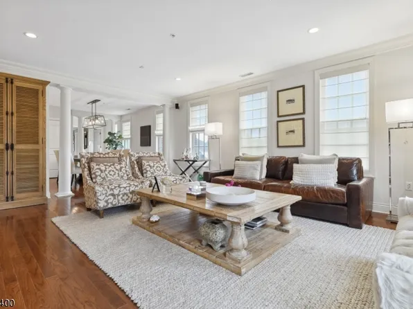 1304 Town Center Way, Livingston Twp., NJ 07039