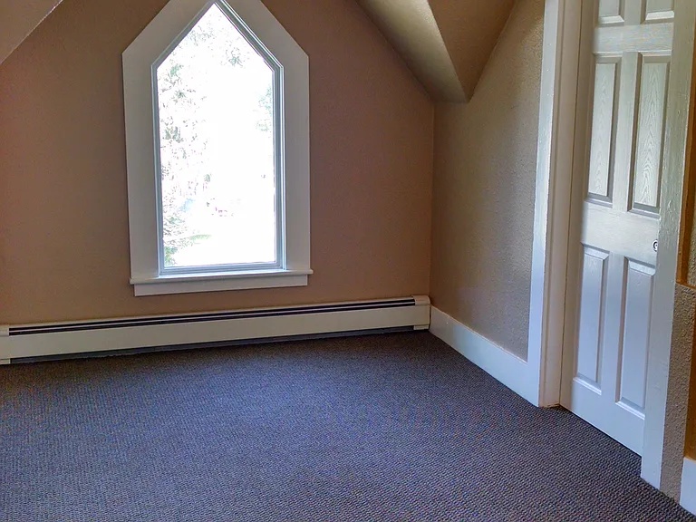 84 Brackett St — Photo 7
