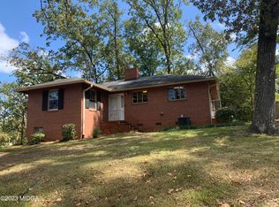 2550 Old Holton Rd, Macon, GA 31204