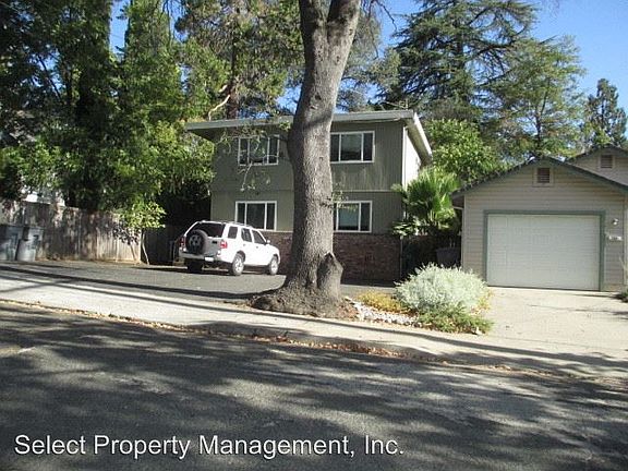 2nd image of 180 Reamer St APT 2
