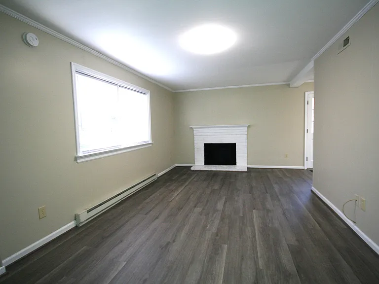 12141 Old Buckingham Rd — Photo 9