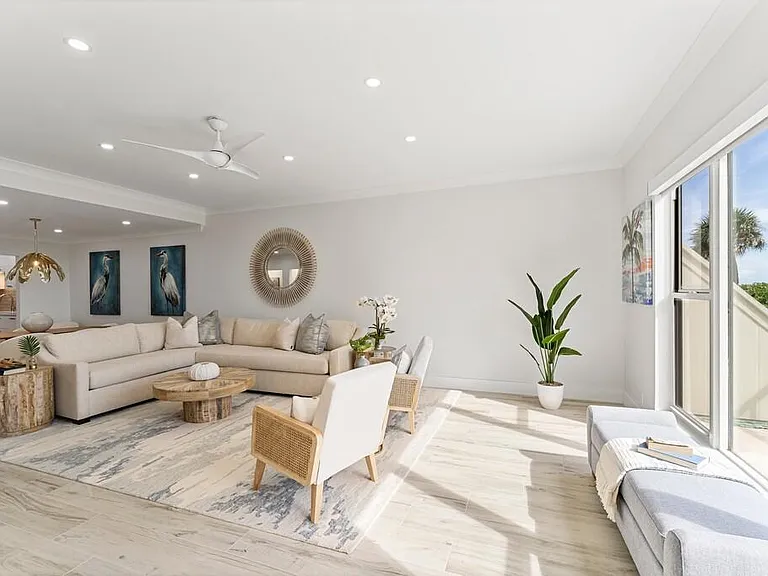 2051 NE Ocean Blvd #C13 — Photo 28