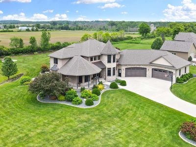 W9071 Black Otter Ct, Hortonville, WI, 54944